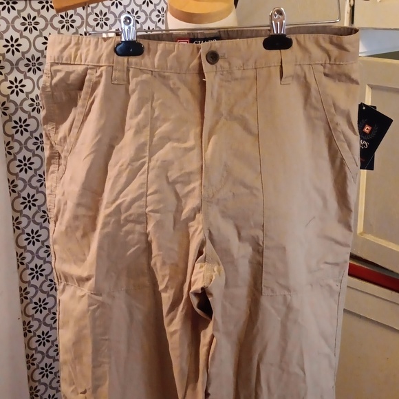 Chaps 33 x 32 khaki the adventure pants - Picture 2 of 4